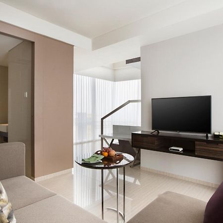 Hotel Santika Premiere Hayam Wuruk Jakarta Exteriör bild