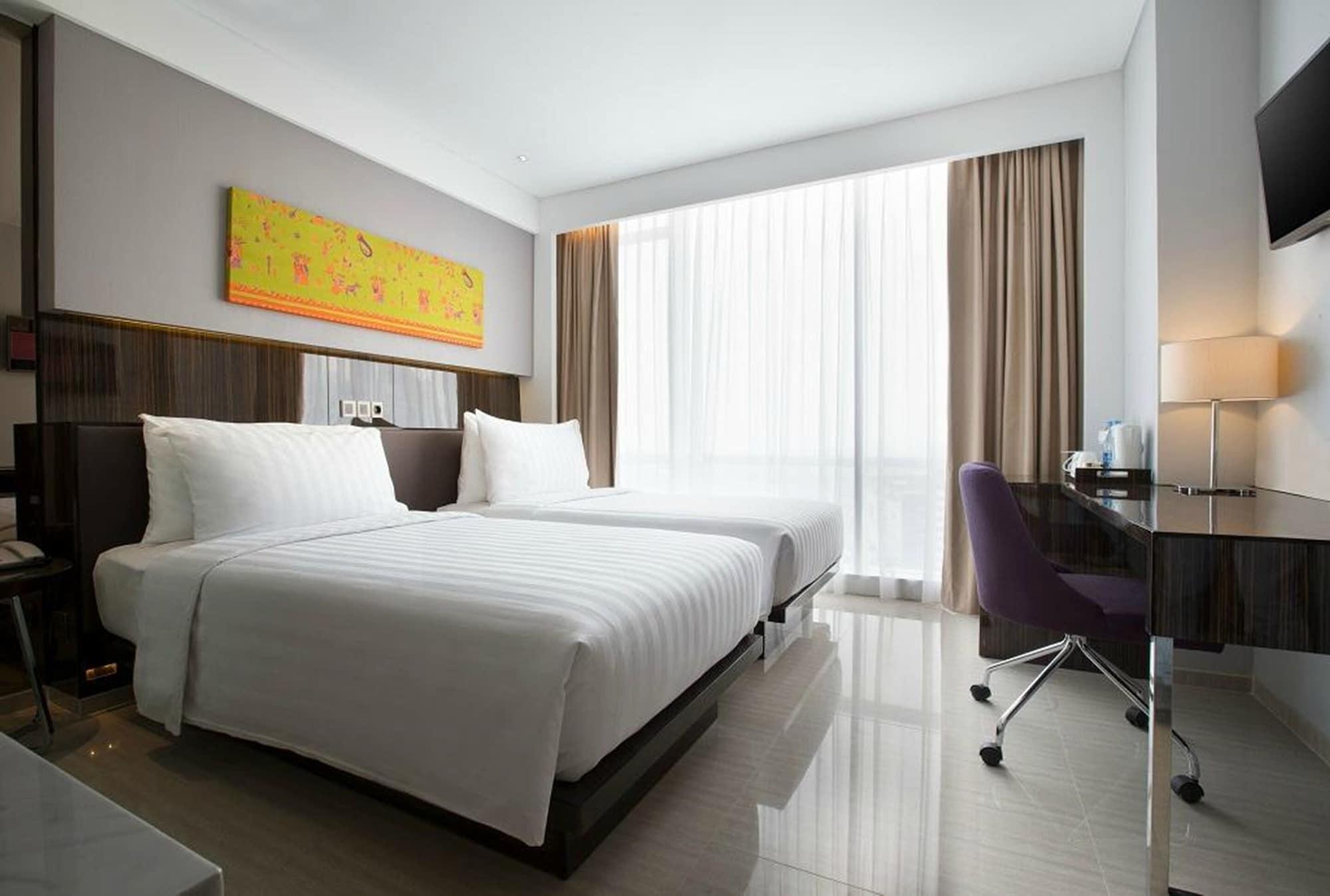 Hotel Santika Premiere Hayam Wuruk Jakarta Exteriör bild