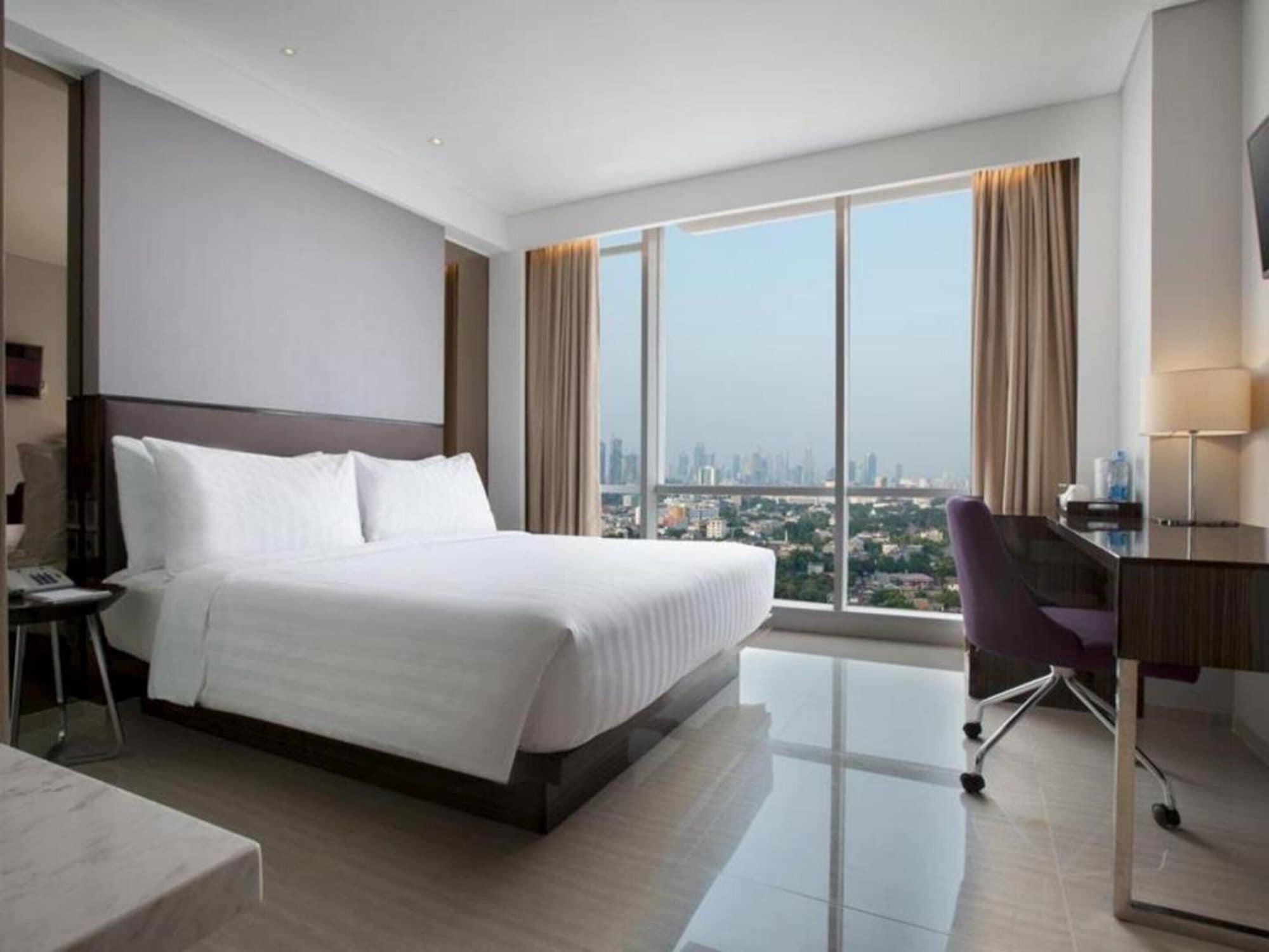 Hotel Santika Premiere Hayam Wuruk Jakarta Exteriör bild