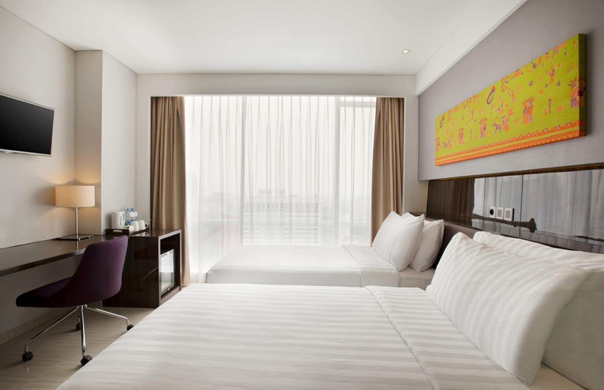 Hotel Santika Premiere Hayam Wuruk Jakarta Exteriör bild